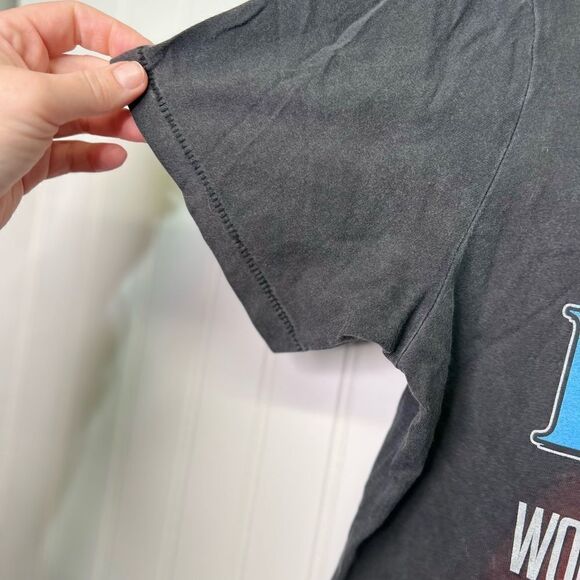 REPO SNOOP DOGG WORLD TOUR 2007 GRAPHIC TSHIRT MENS MEDIUM - Picture 2 of 10